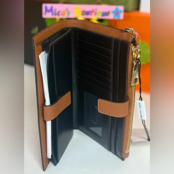 🆕MARC JACOBS Phone Wristlet Wallet from NORDSTROM Rack - Picture 16 of 17